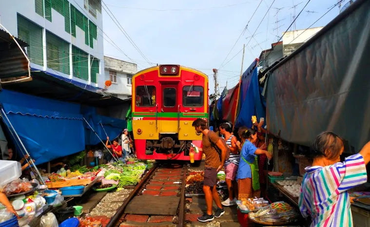 tåg thailand