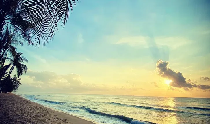 Utforska lugnets oas Huay Yang i Thailand