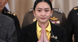 Thailands premiärminister under hård press – kan tvingas avgå efter läckt samtal