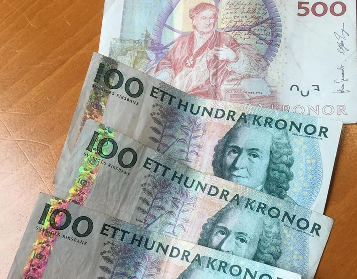 Svenska kronan just nu – hur står den sig mot bahten